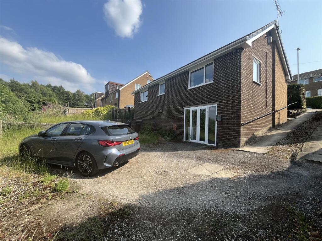 Additional image 12 of Elizabeth Avenue, Wyke, Bradford