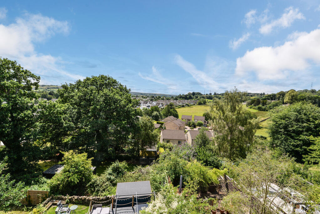 Additional image 4 of Moor Edge, Harden, Bingley, West Yorkshire, BD16