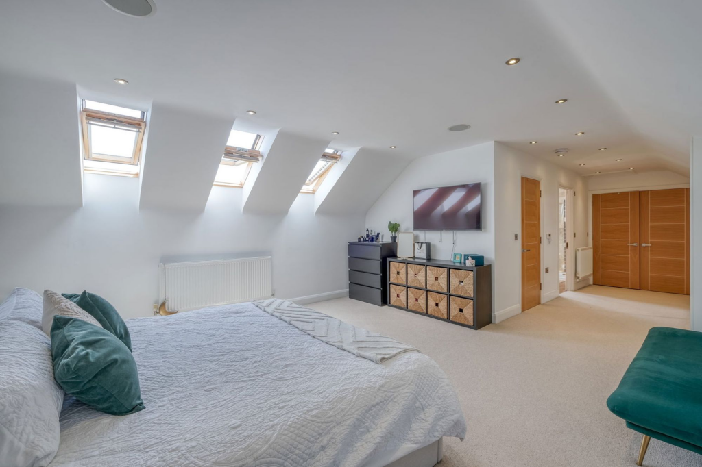 Additional image 29 of Evesham Road, Astwood Bank, B96