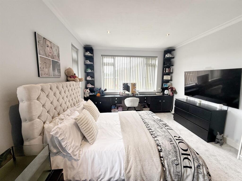 Additional image 17 of St Johns House Seymour Gardens, Four Oaks, Sutton Coldfield