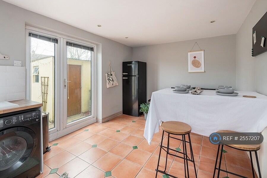 Additional image 7 of Queens Drive, Bath, BA2