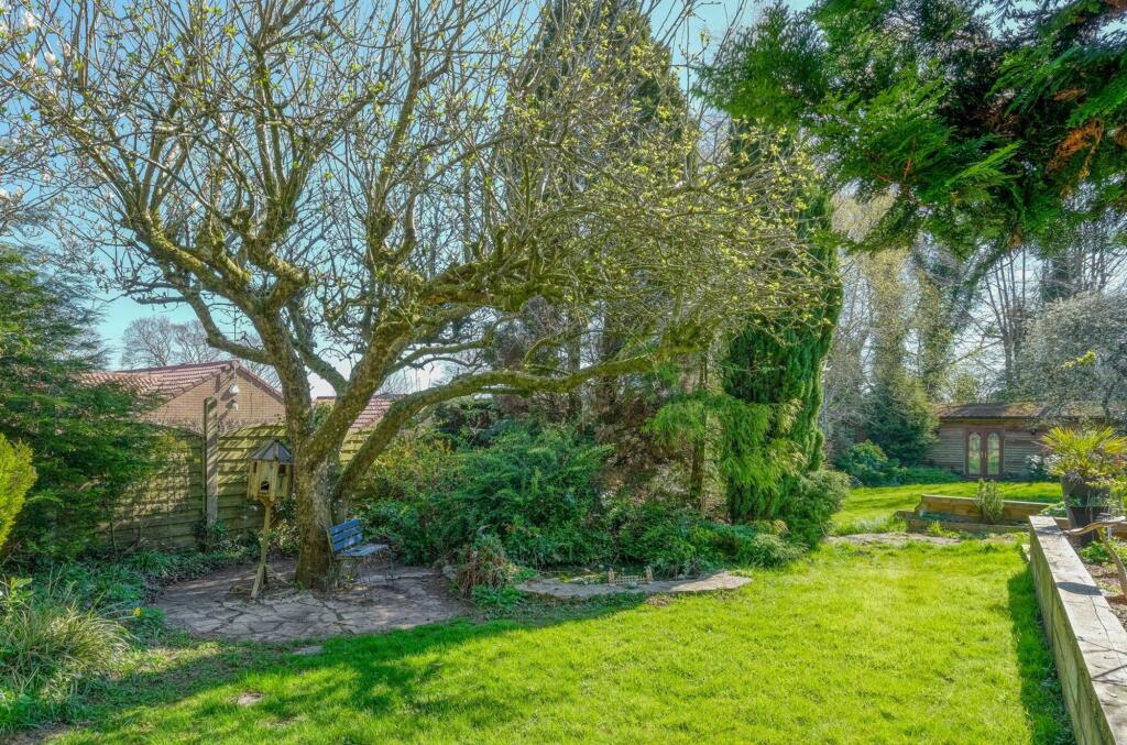 Additional image 27 of Beacon Hill, Rednal, B45