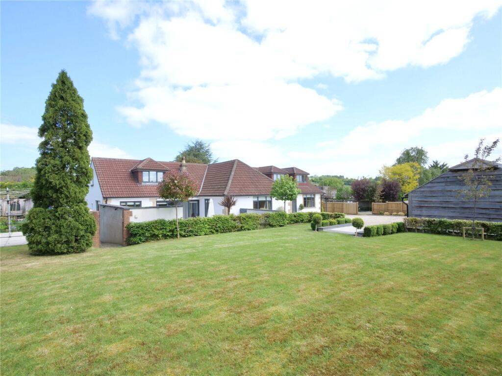 Additional image 2 of Oustanding Five Bedroom House In Pilton