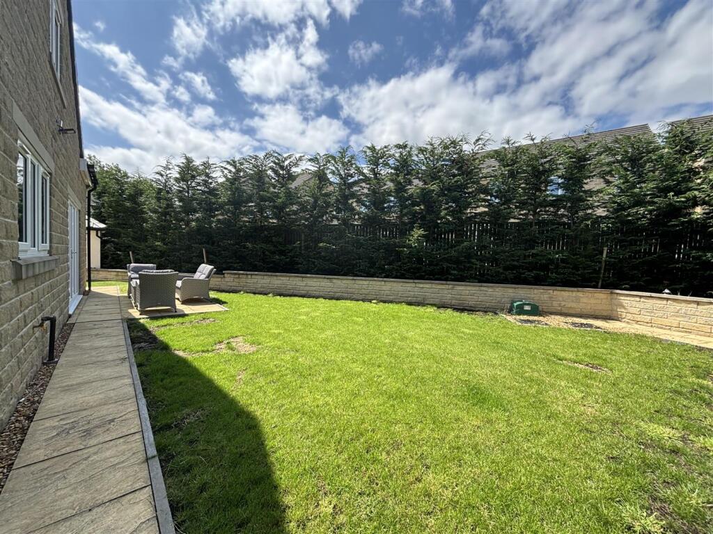 Additional image 24 of Park Lane, Queensbury, BD13 1QH