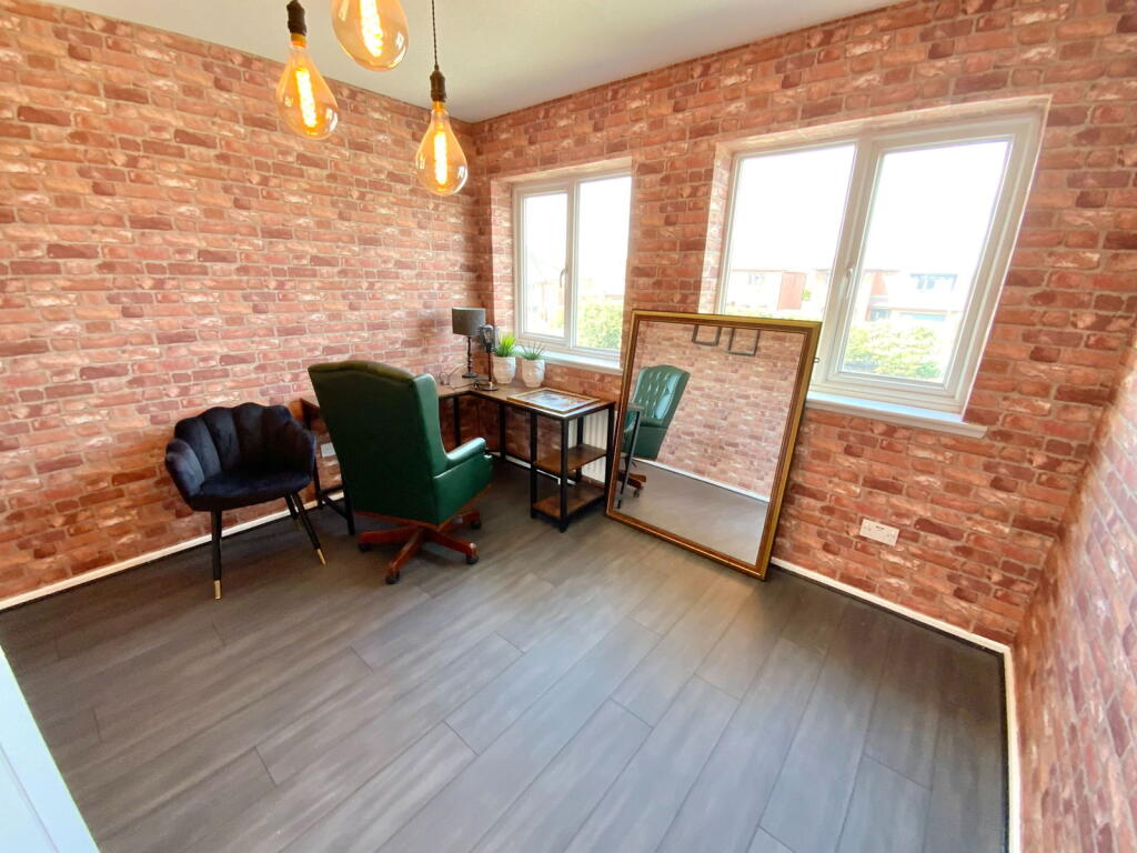 Additional image 11 of HALESOWEN, Kent Road
