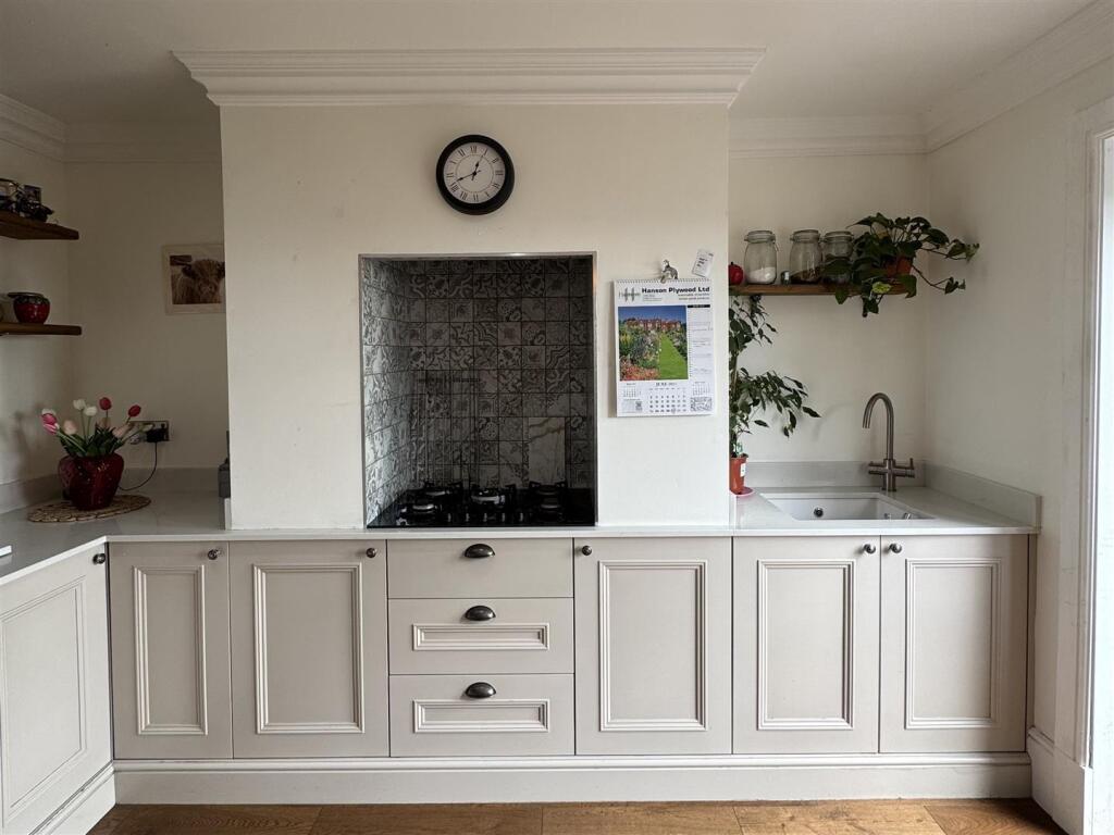 Additional image 5 of Dolphin Terrace Bradford