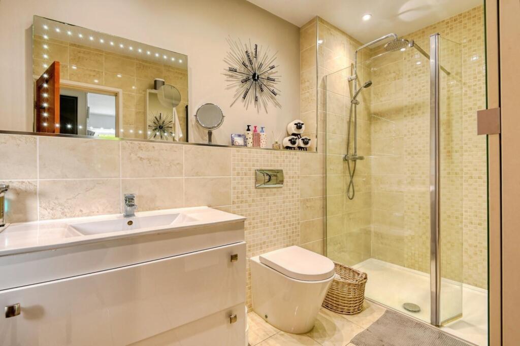 Additional image 4 of Pilkington Avenue, Sutton Coldfield