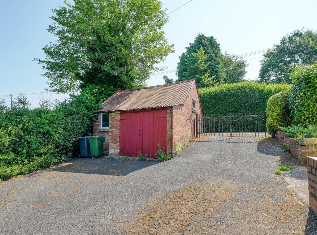 Additional image 16 of Fairfield Road, Bournheath, B61