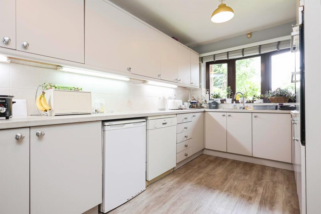 Additional image 5 of The Orchard, Oldbury