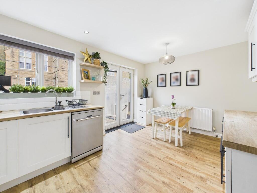 Additional image 6 of Cliffe Avenue, Baildon, Shipley