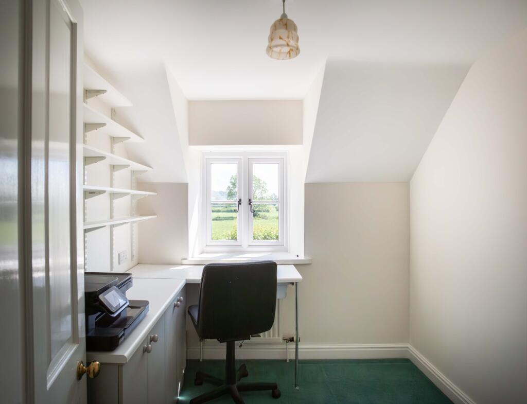 Additional image 20 of Stocks Lane, North Wootton