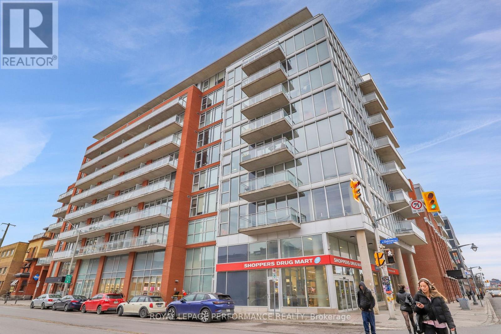815 - 354 GLADSTONE AVENUE N|Ottawa, Ontario K2P0R4