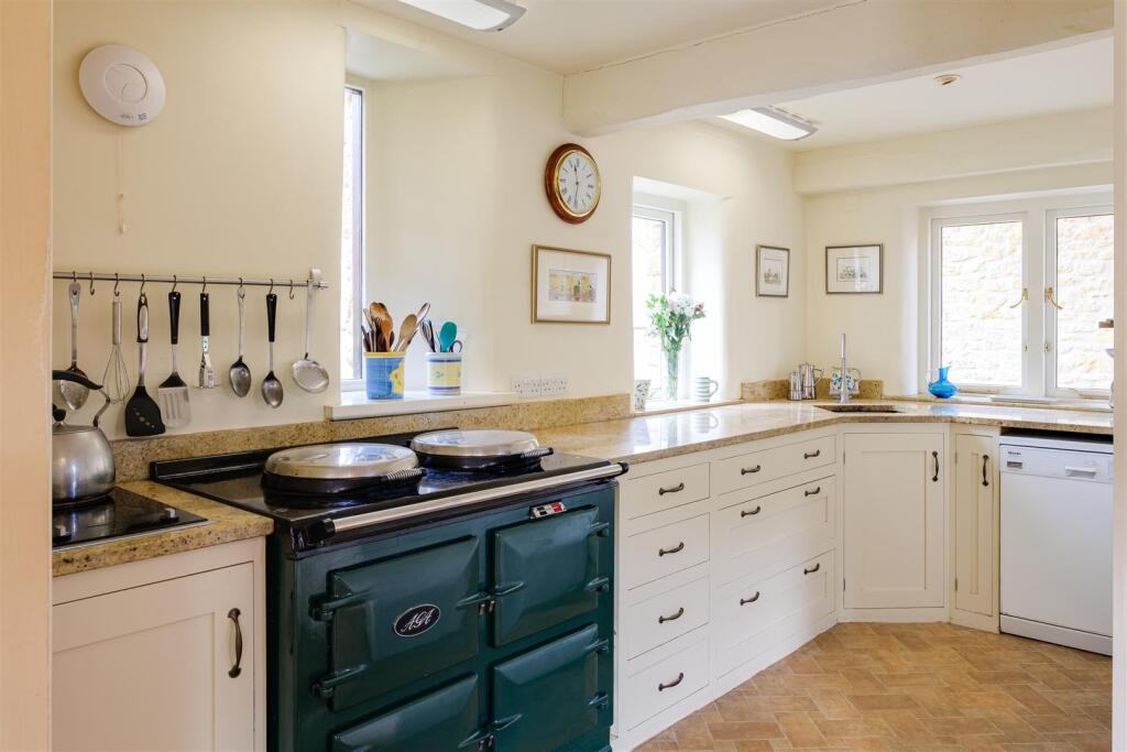 Additional image 6 of Downyard, Compton Pauncefoot, Yeovil