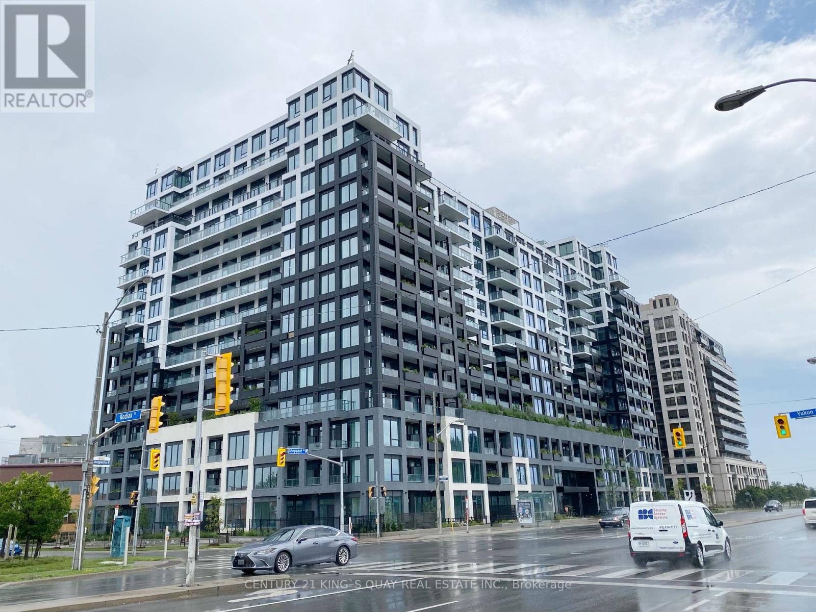 Property image for 1010 - 1100 SHEPPARD AVENUE W|Toronto (York University Heights), Ontario M2K2W1