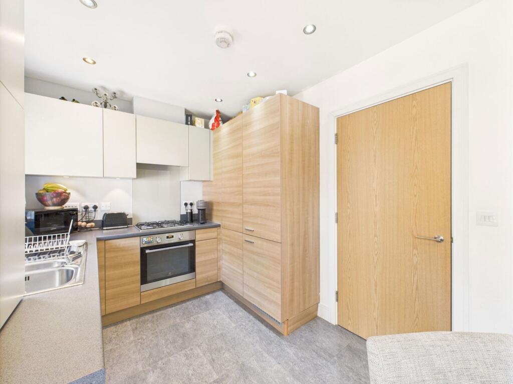 Additional image 13 of Cofton Park Drive, Rednal, B45