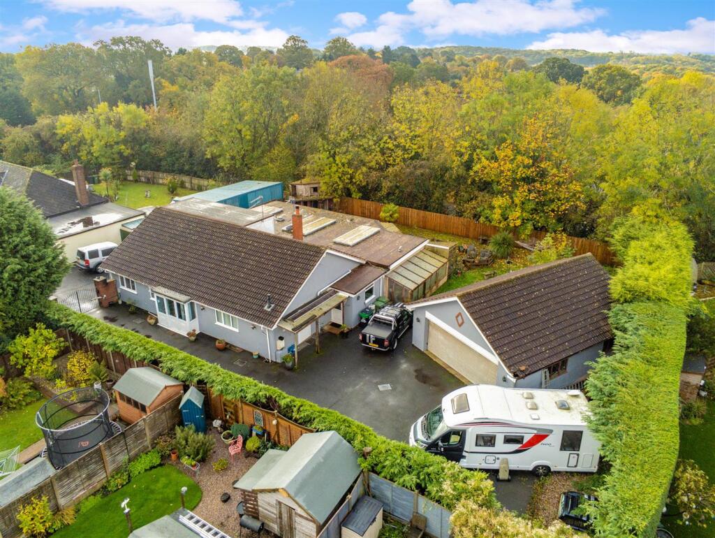 Additional image 26 of Birchfield Road, Headless Cross