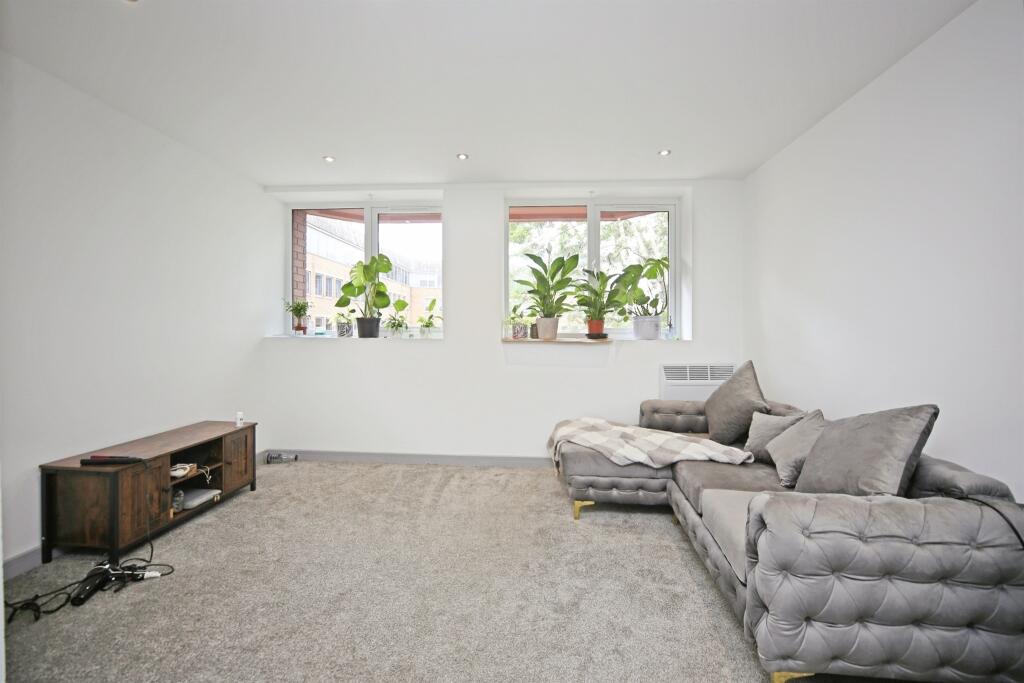 Additional image 5 of Prospect Hill, Redditch