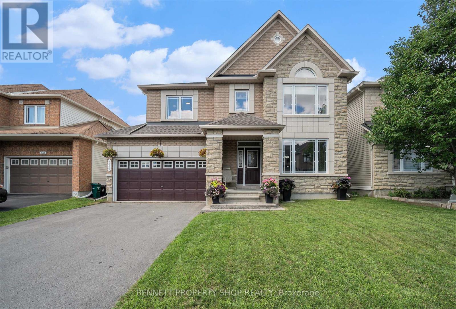324 FAIRLAKES WAY|Ottawa, Ontario K4A0K8