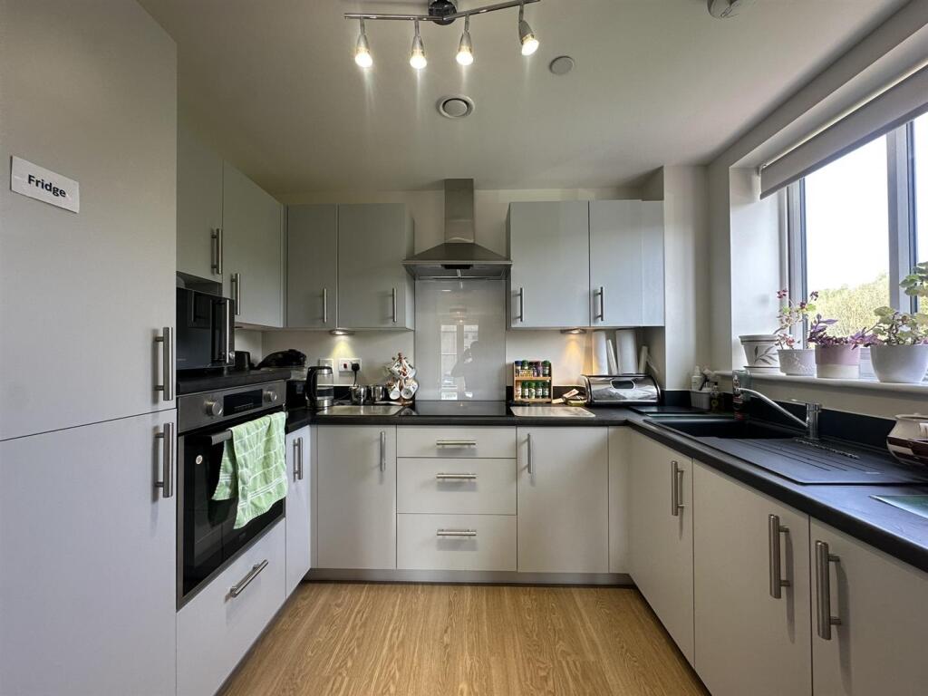 Additional image 5 of Keighley Road, Bingley