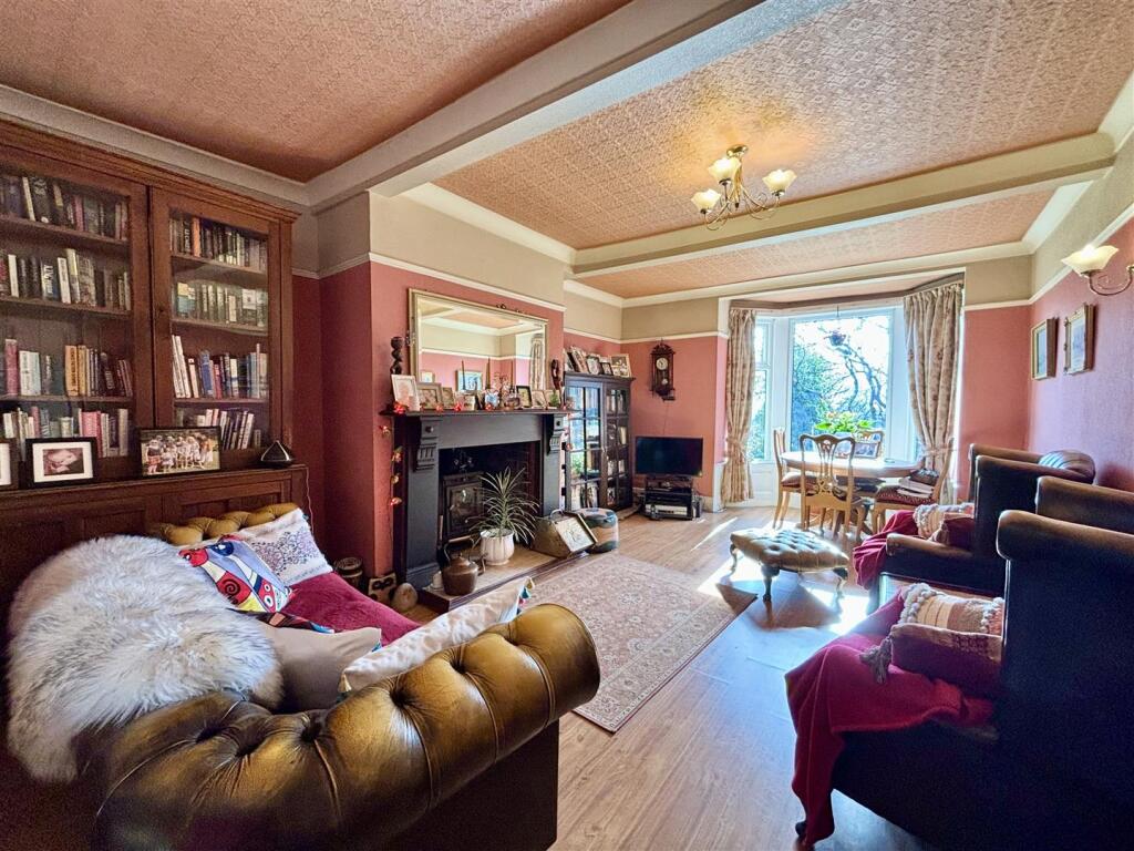 Additional image 4 of Hollybank, Catherine Slack, Queensbury