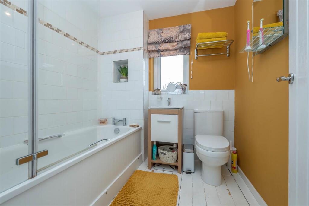 Additional image 8 of Devonish Close, Alcester