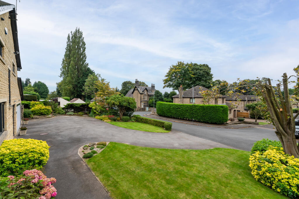 Additional image 35 of Oakridge Court, Bingley, West Yorkshire, BD16