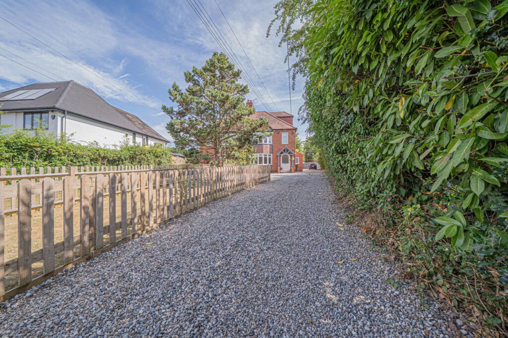 Additional image 33 of Spring Lane, Hockley Heath, B94