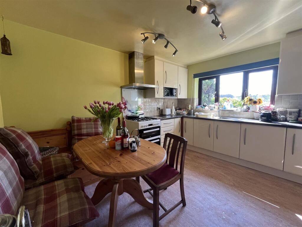 Additional image 22 of Abb Scott Lane, Low Moor, Bradford