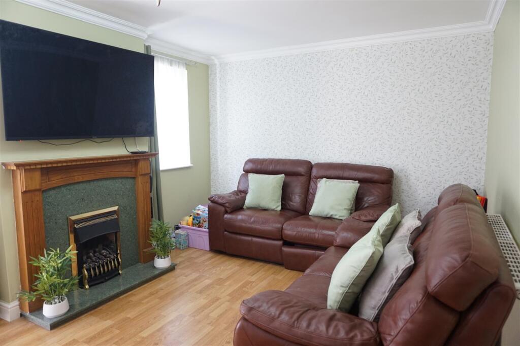 Additional image 4 of Longdon Close, Redditch