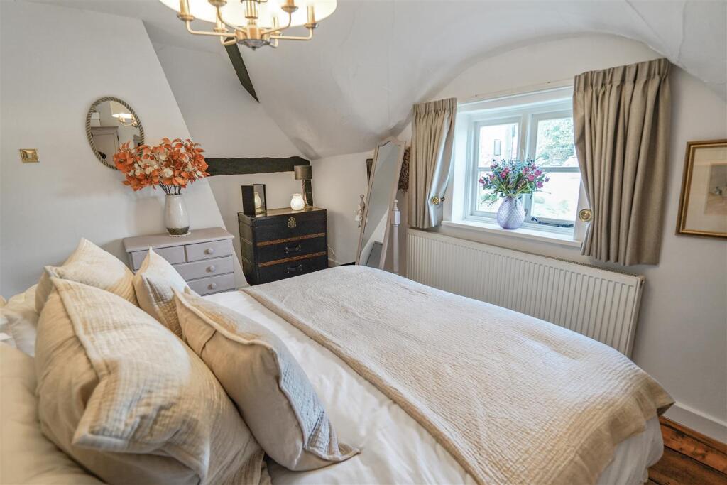 Additional image 13 of Main Road, Newton Regis