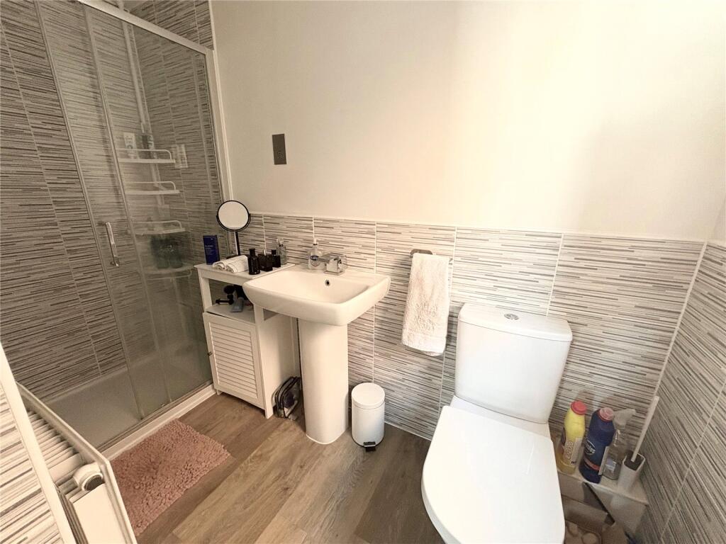 Additional image 10 of Rectory Gardens, Alvechurch, Birmingham, Worcestershire, B48