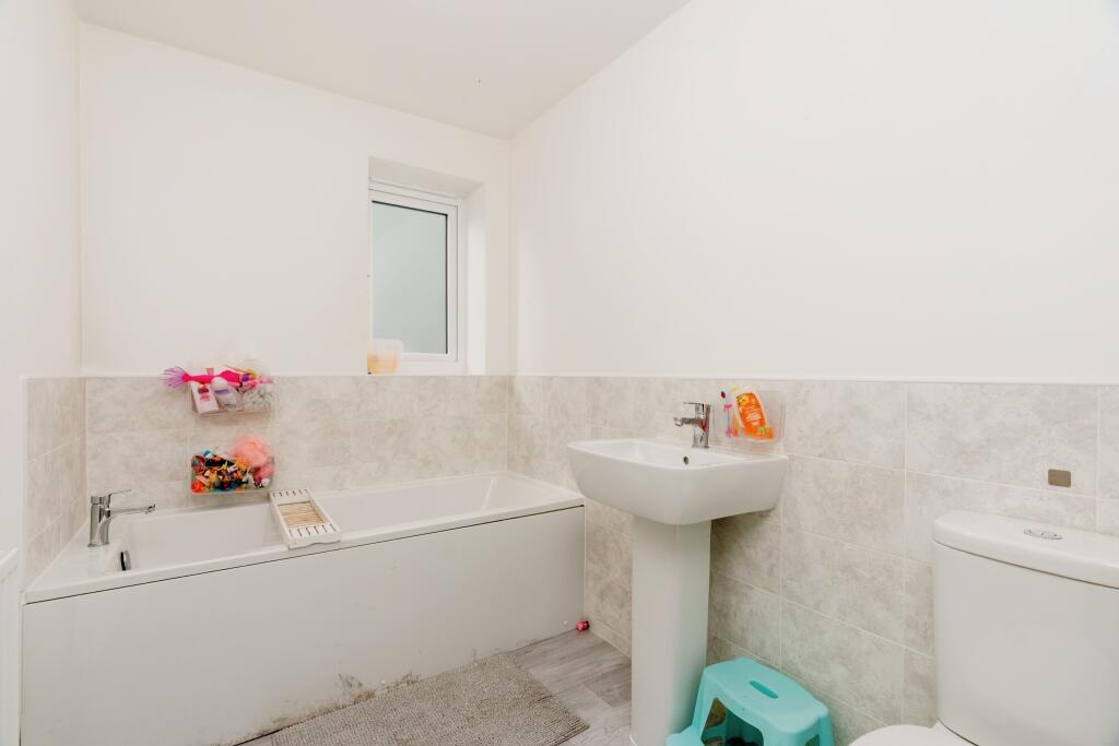 Additional image 15 of Lanky Gardens, Colne, Lancashire, BB8