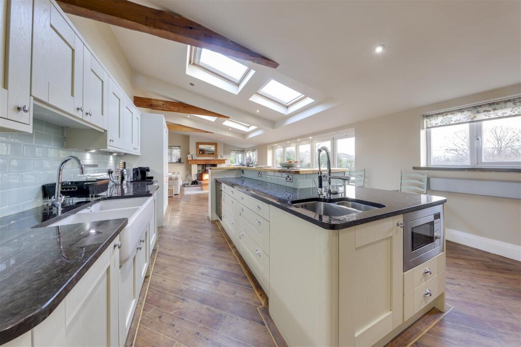 Additional image 14 of Hurst Lane, Rawtenstall, Rossendale, Lancashire - With Annexe & Spa Room