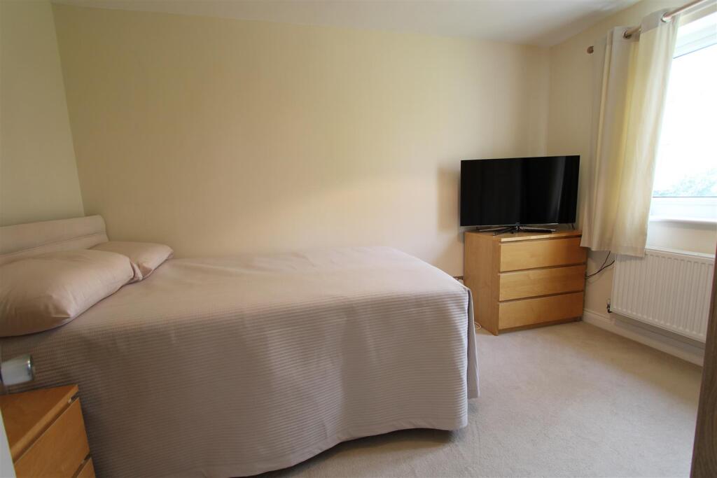 Additional image 17 of Cheriton Drive, Queensbury, Bradford