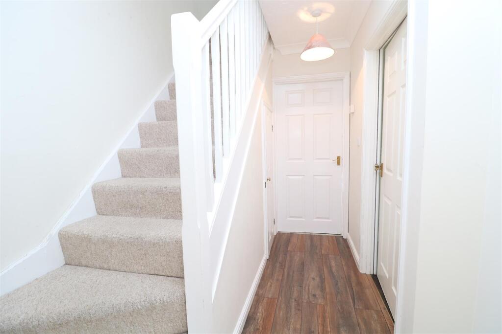 Additional image 5 of Heather Shaw, Trowbridge