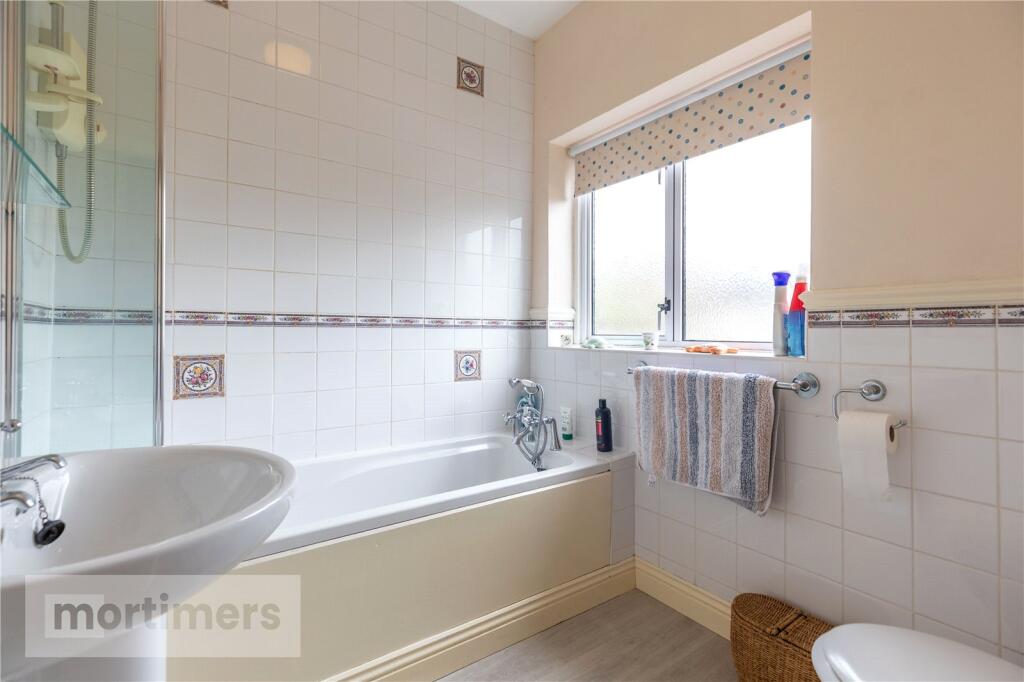 Additional image 16 of Warwick Drive, Clitheroe, Lancashire, BB7