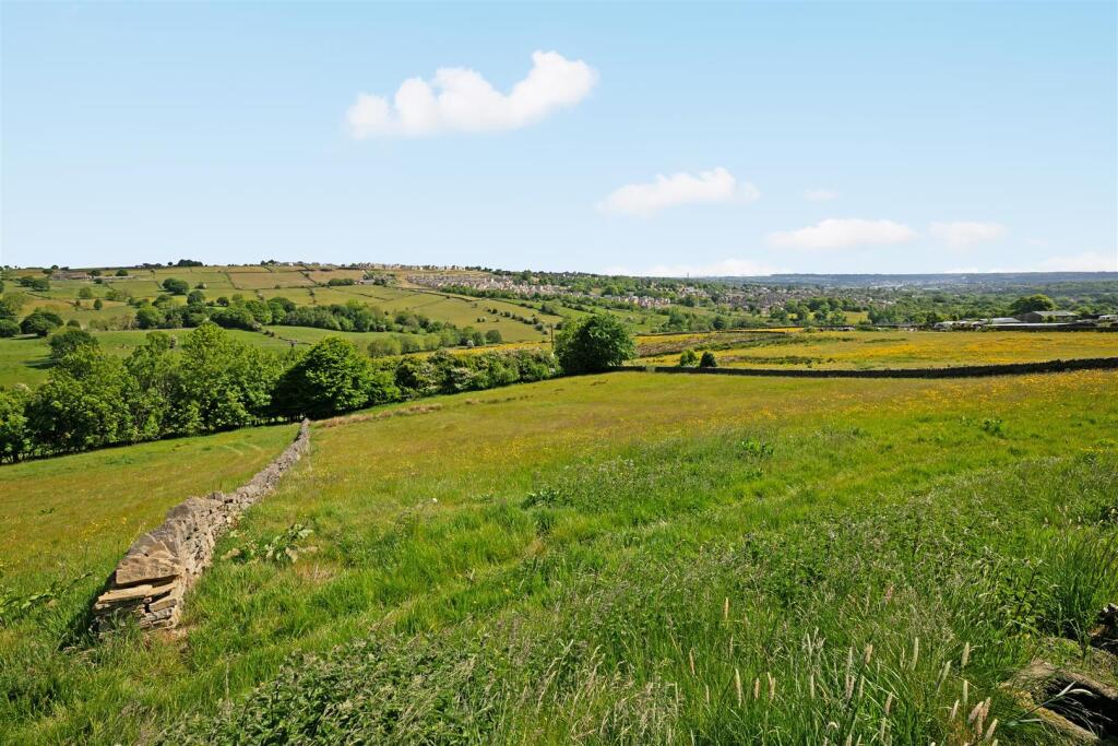 Additional image 29 of Storr Hall Farm, Cliffe Lane, Thornton, BD13 3QS