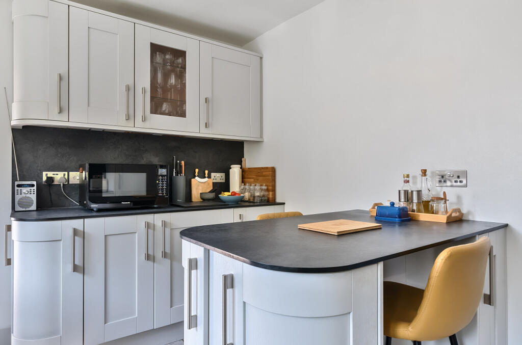 Additional image 16 of Hawkeridge, Near Westbury, BA13