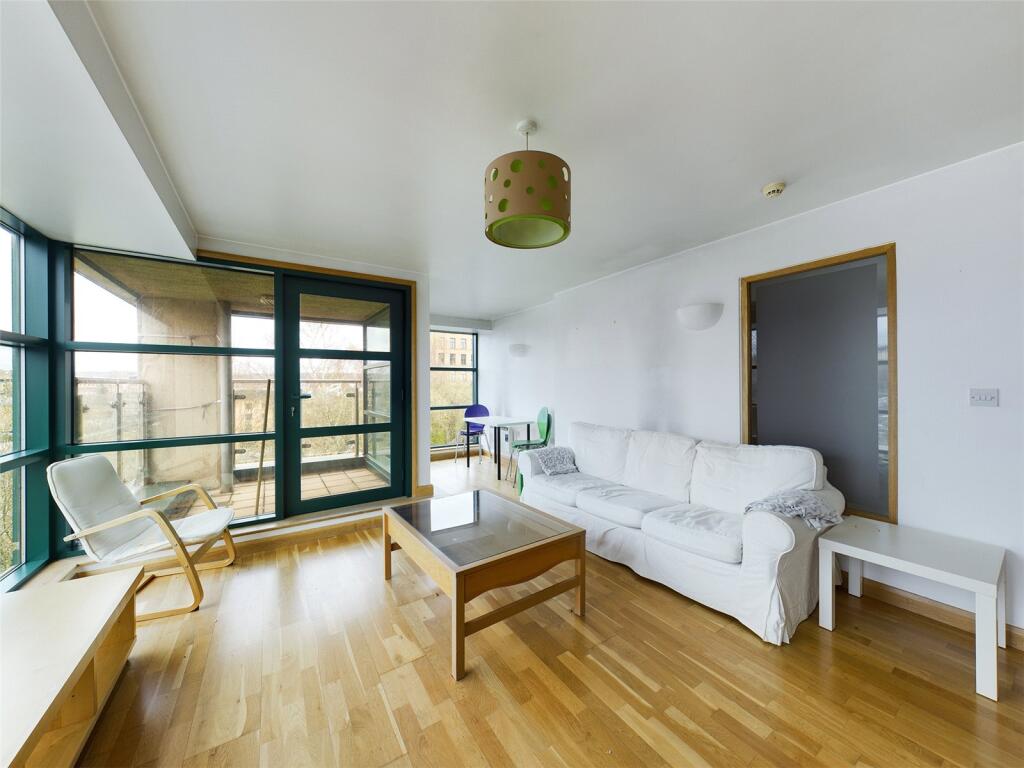 Additional image 9 of Stonegate House, Bradford, BD1