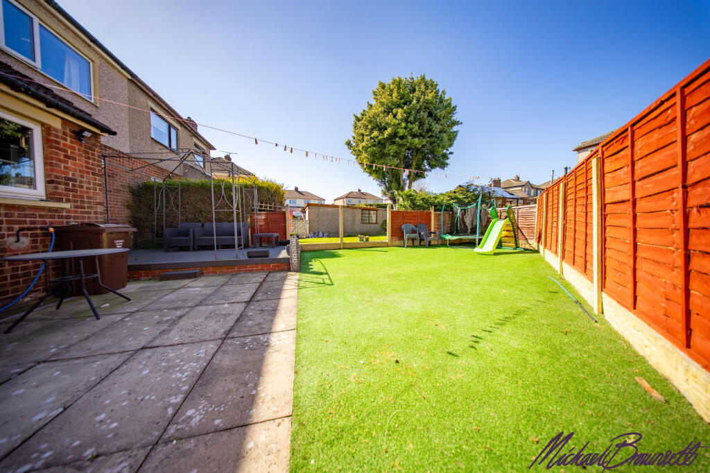 Additional image 17 of Belmont Avenue, Low Moor, Bradford, BD12 0PA