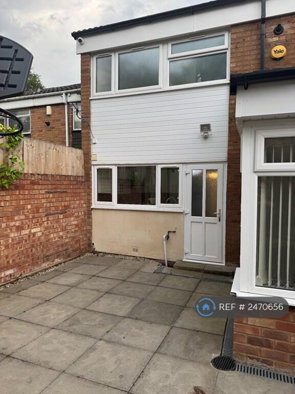 Additional image 24 of Meadow Avenue, West Bromwich, B71