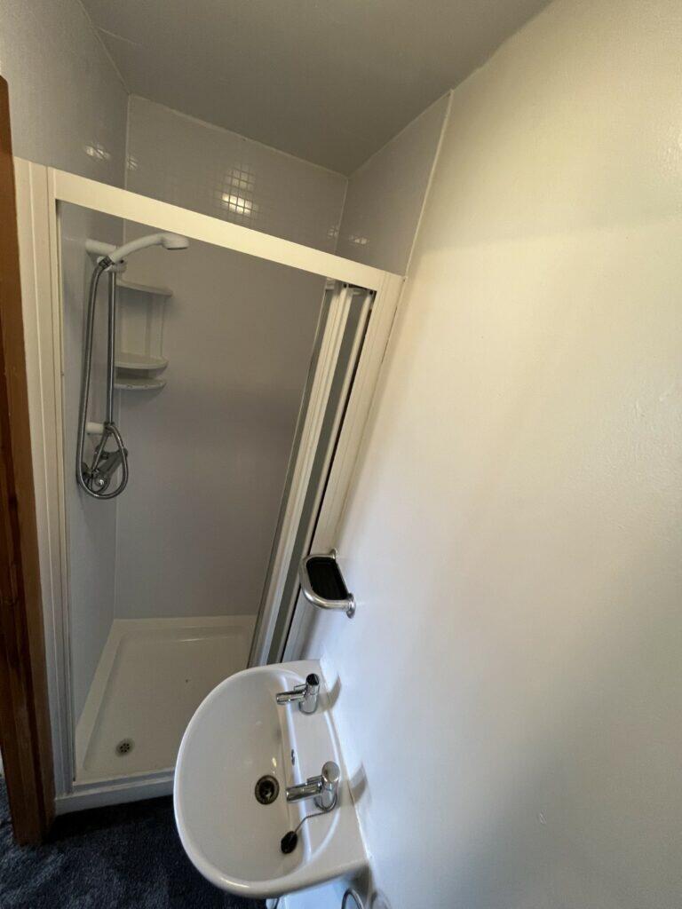 Additional image 9 of Studio/Flat 3,36 Woodend Crescent,Windhill,BD18 2NX