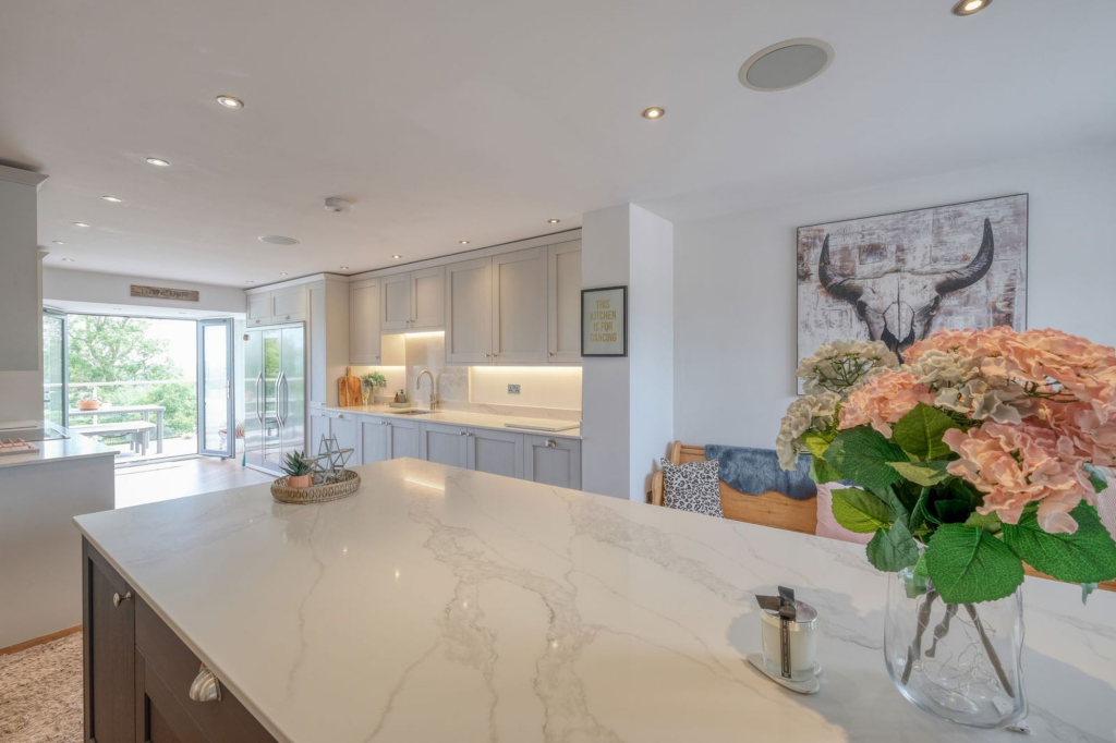 Additional image 7 of Evesham Road, Astwood Bank, B96