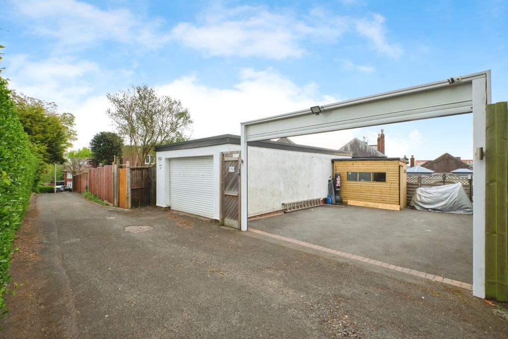 Additional image 19 of Bustleholme Avenue, West Bromwich, B71