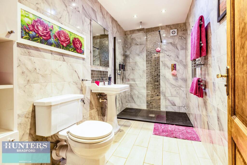 Additional image 15 of Lane Side, Queensbury, Bradford, West Yorkshire, BD13 1NE