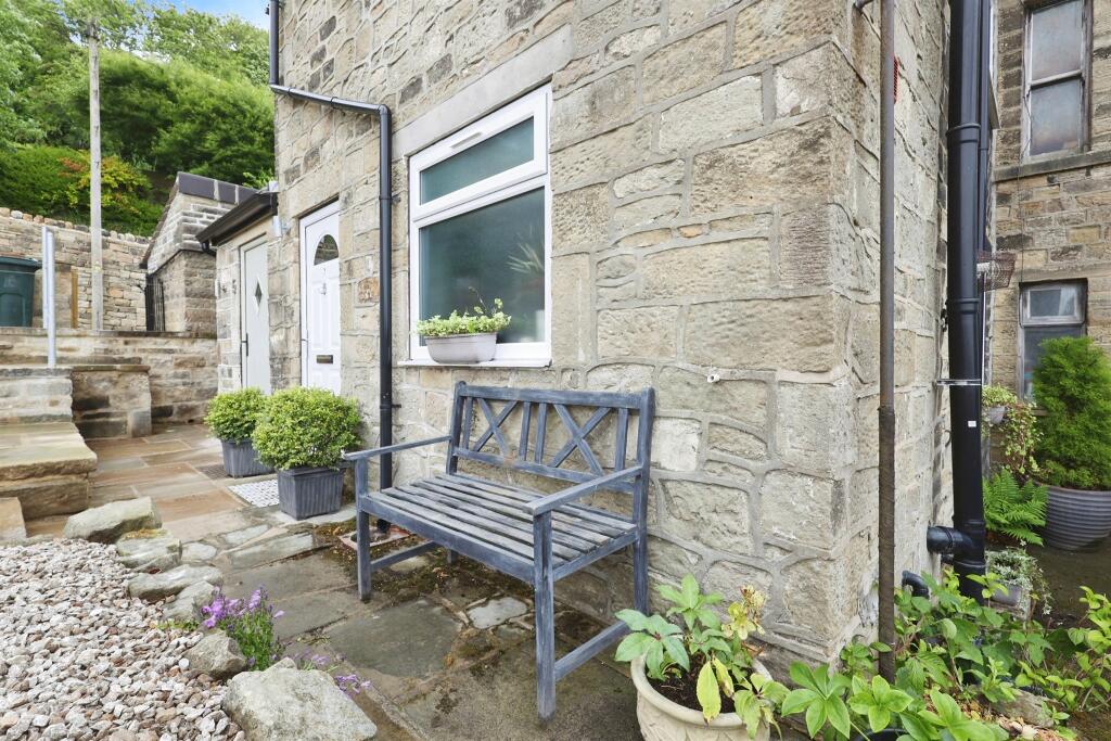 Additional image 14 of Peasacre, Micklethwaite, Bingley