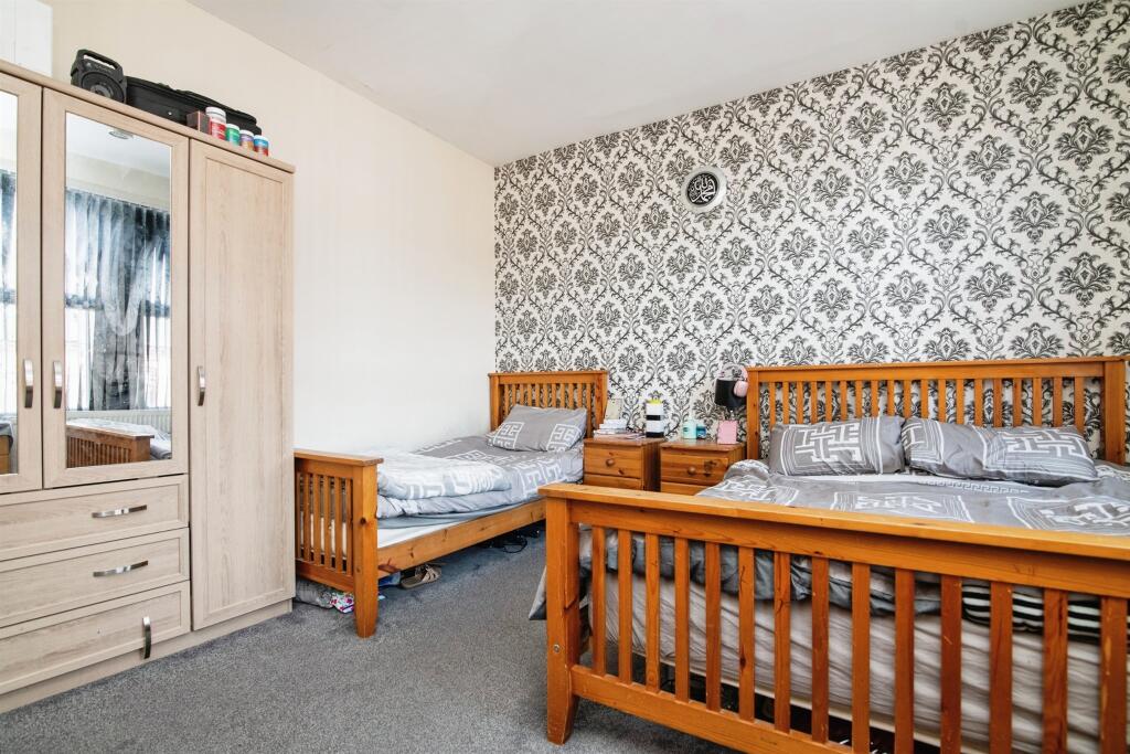 Additional image 7 of Bearwood Road, Smethwick