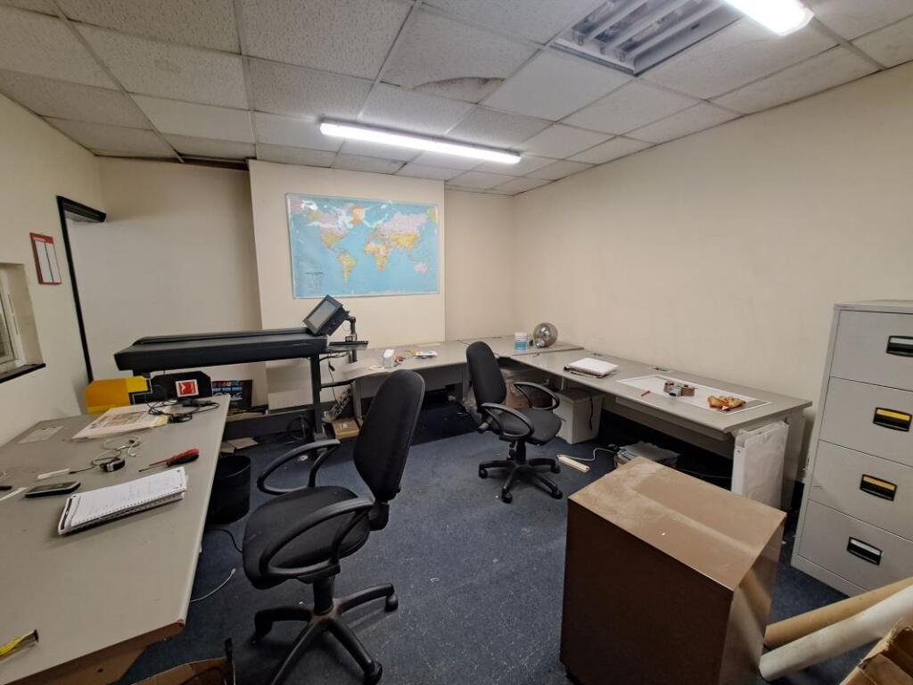 Additional image 6 of 24 Broad Street, Oldbury, West Midlands, B69 4SF