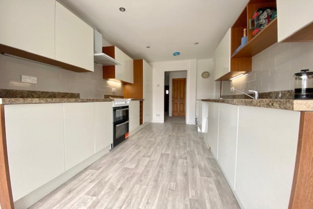 Additional image 4 of St Thomas's Road, Rossendale, Lancashire, BB4