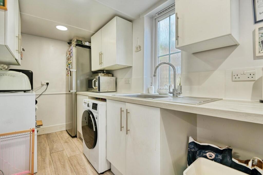 Additional image 9 of Pilkington Avenue, Sutton Coldfield